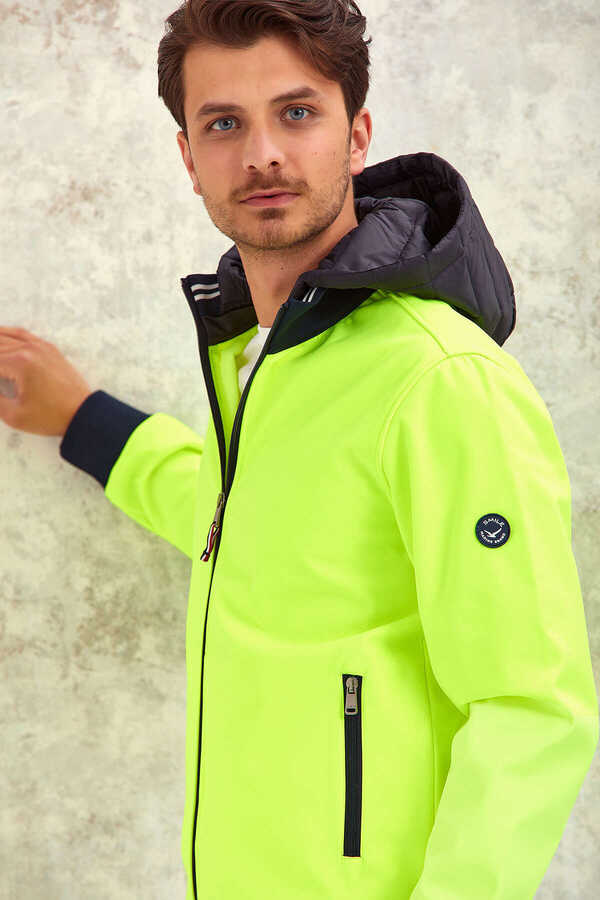 Neon Yeşil Kapüşonlu Softshell Neon - 4