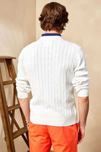 GUSTAVIA BRAIDED KNIT SWEATER - OFF WHITE - Thumbnail